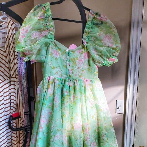 Selkie Ritz Dress - Picture 2 of 11